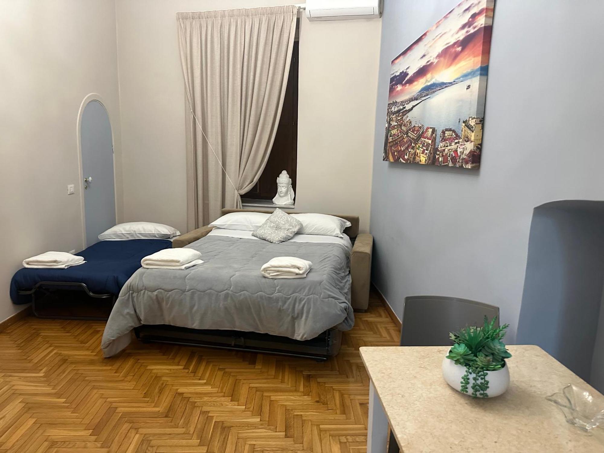 Apartment Portanova 6 Naples